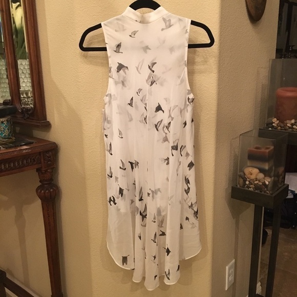 NWT~Unique HAUTE HIPPIE Bird Print Top Size XS - Picture 7 of 8